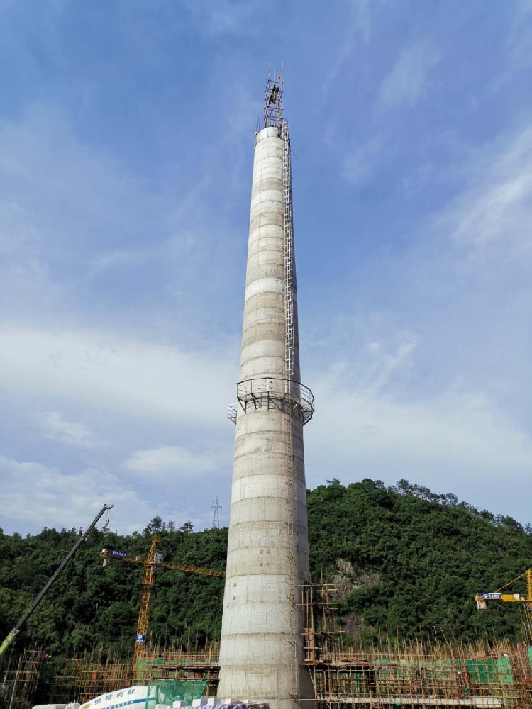 和田砖烟筒新建